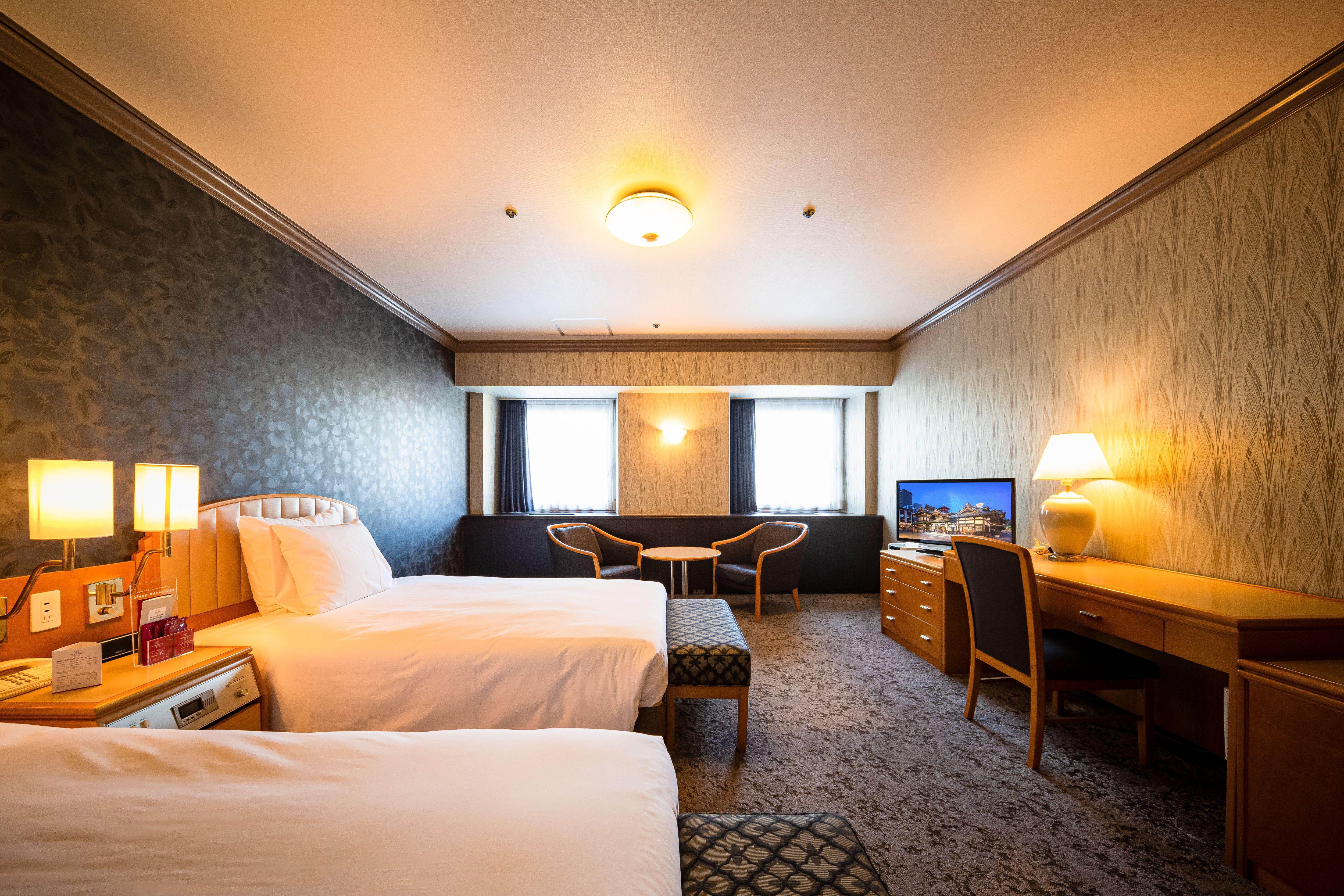 Отель Ana Crowne Plaza Matsuyama By Ihg Экстерьер фото