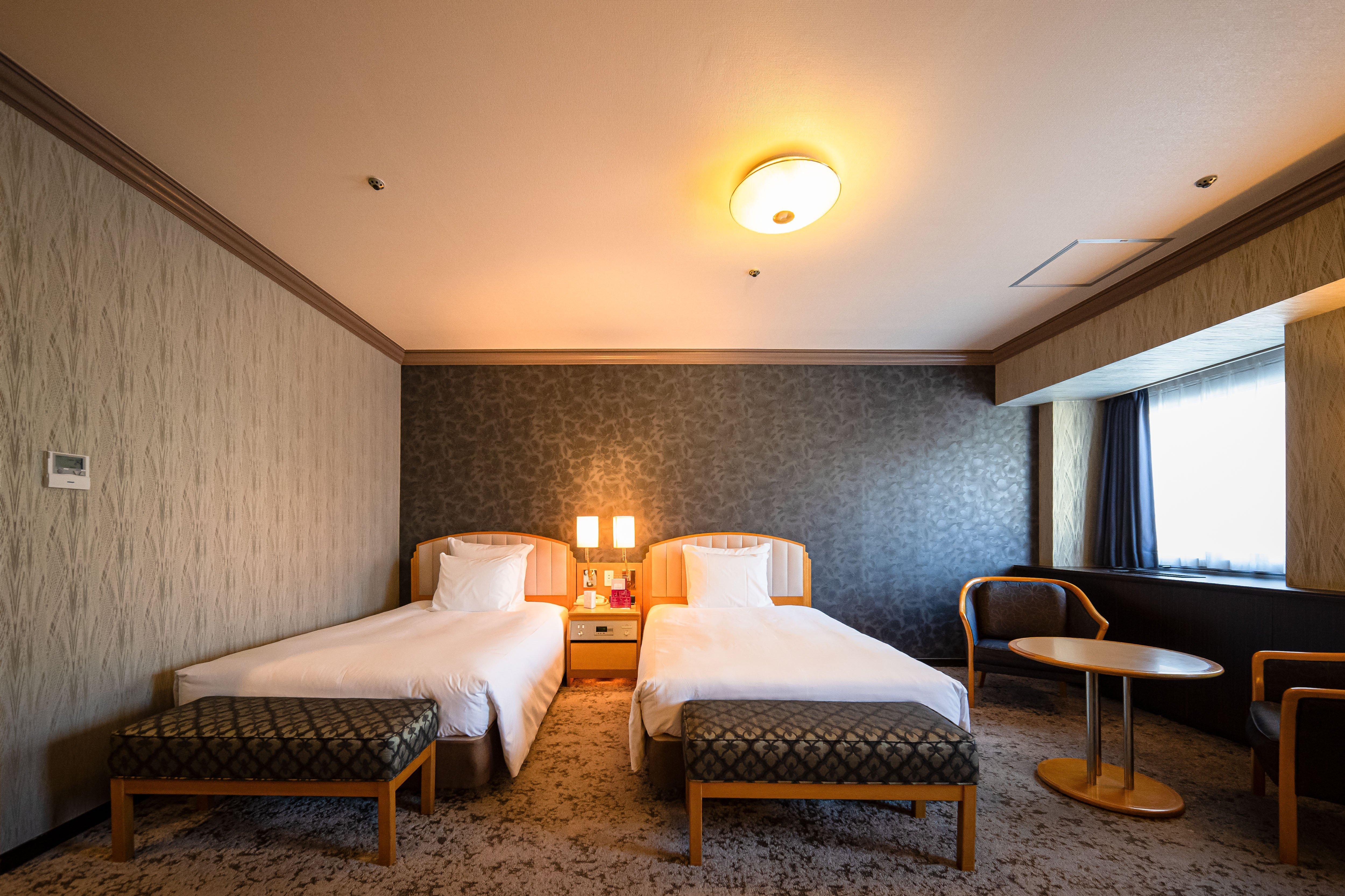 Отель Ana Crowne Plaza Matsuyama By Ihg Экстерьер фото