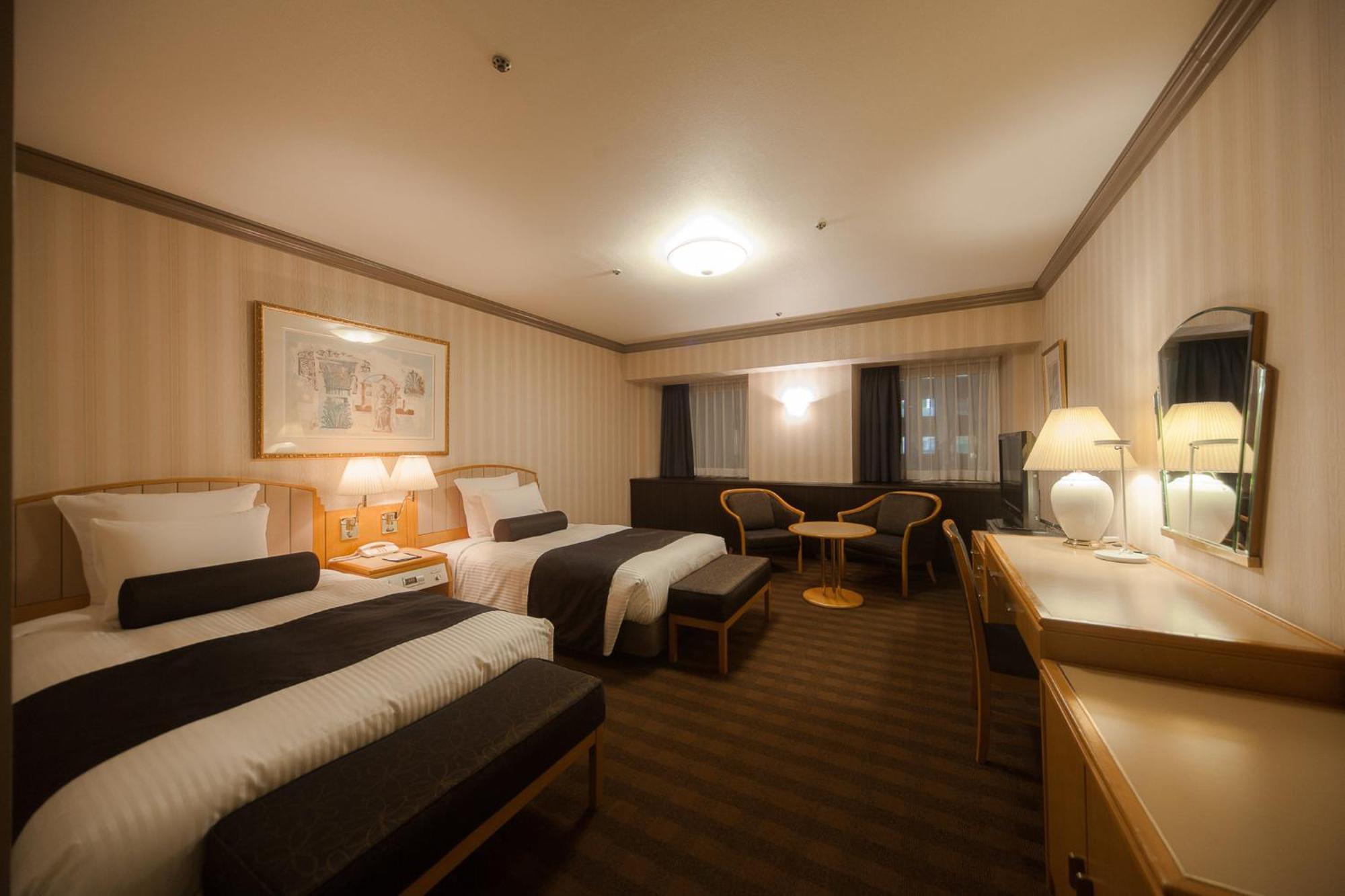 Отель Ana Crowne Plaza Matsuyama By Ihg Экстерьер фото