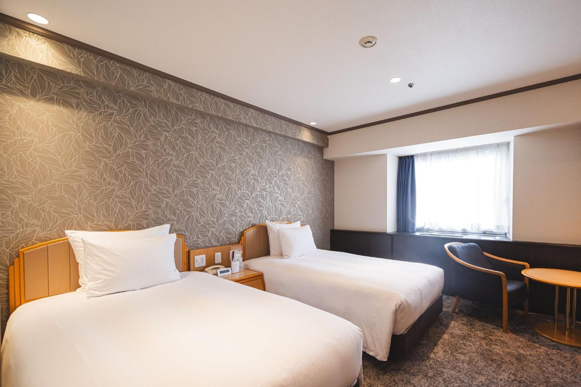 Отель Ana Crowne Plaza Matsuyama By Ihg Экстерьер фото